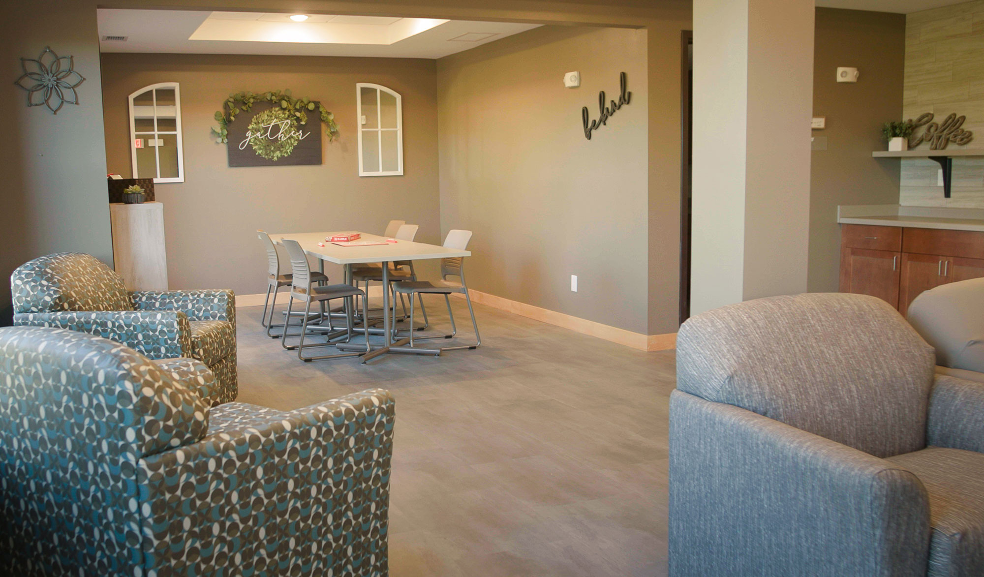 apartment community lounge