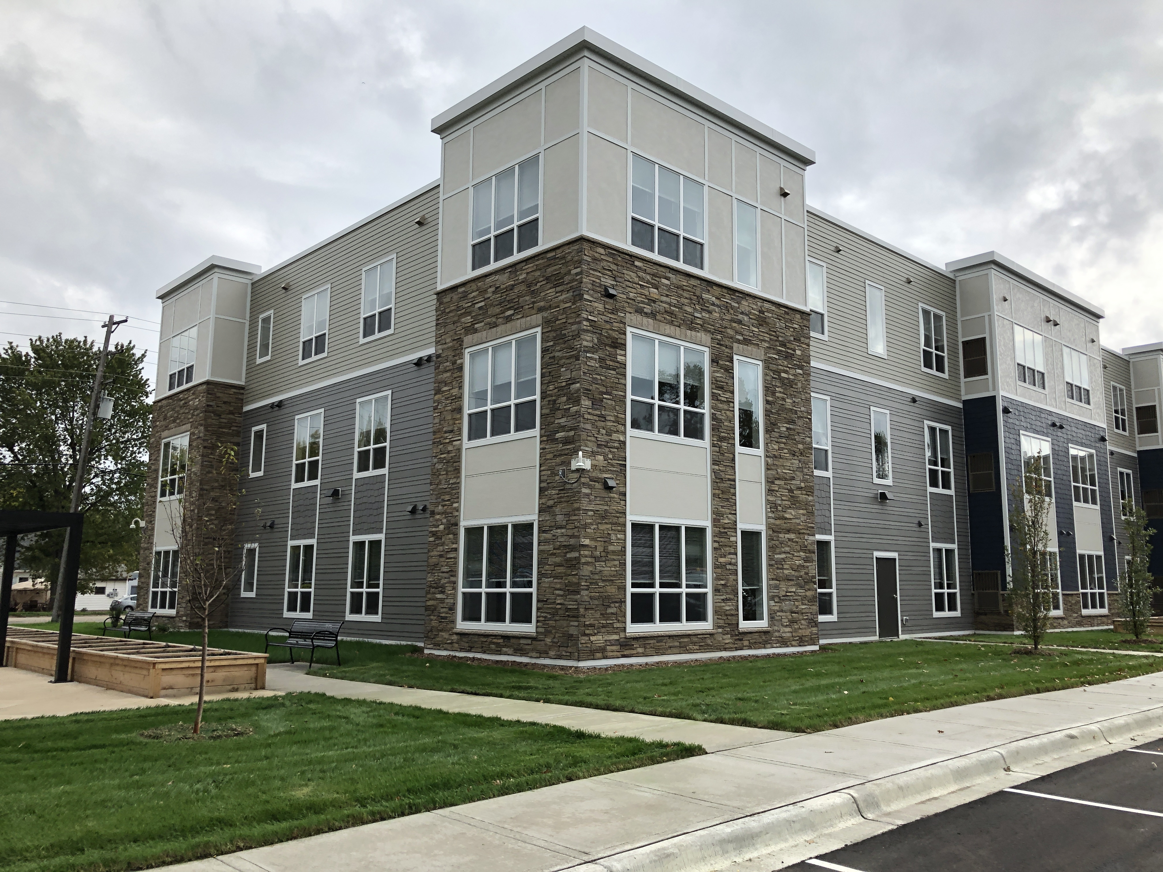 Owasso-Gardens-Roseville-Building-New-Construction