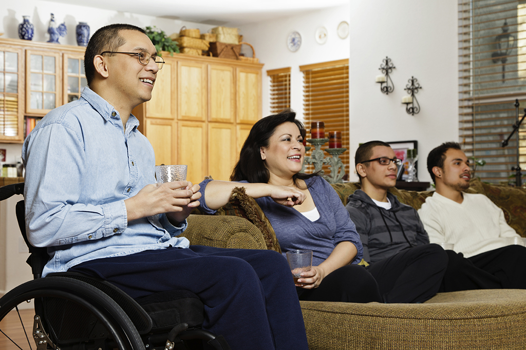 Family_watching_television